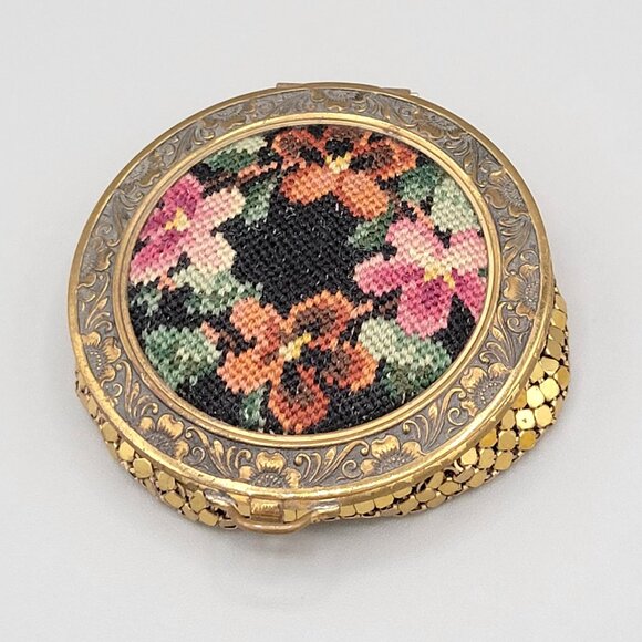 Evans Floral Petit Point Collapsible Compact With Puff Gold Tone Mesh Vtg 1930s - Picture 1 of 10